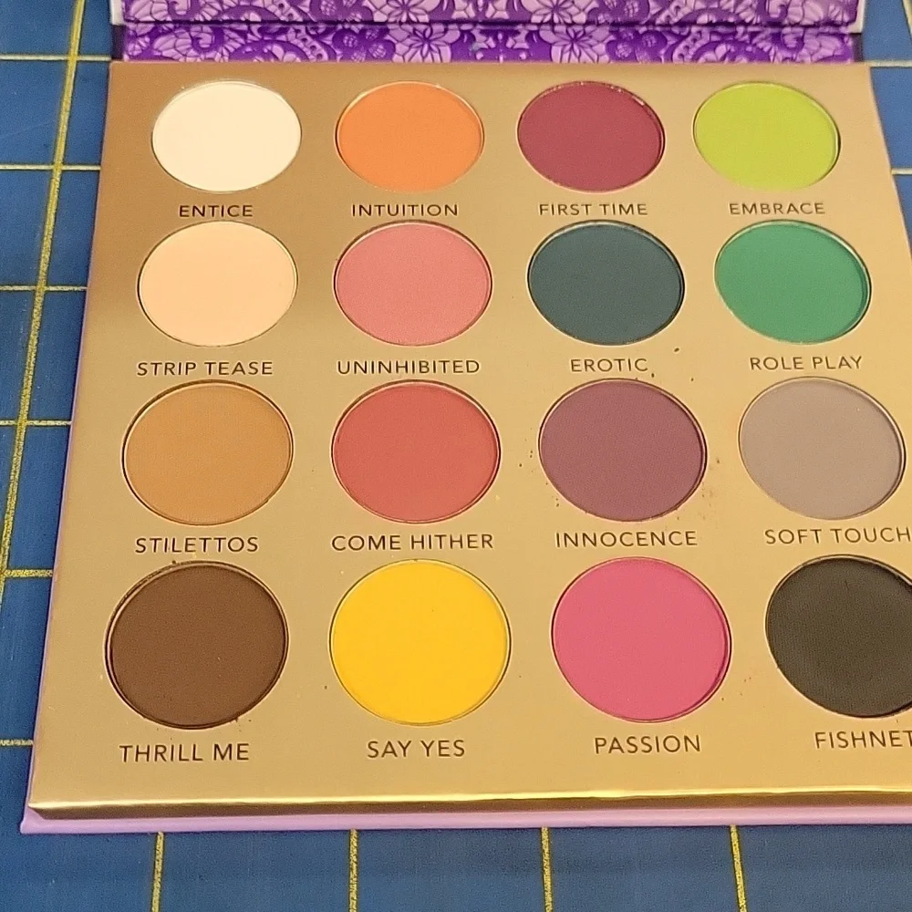 RUDE The Lingerie Collection Wild Nights 16 Matte Eyeshadow Colors Palette New